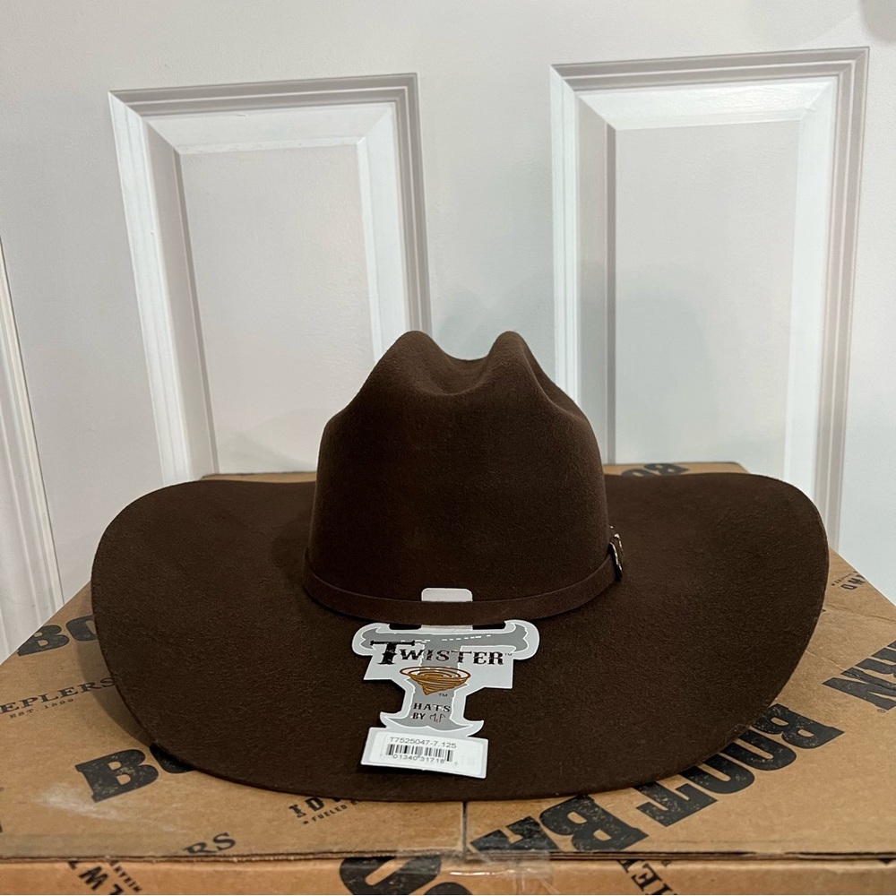 Twister Santa Fe 3X Felt Cowboy Hat- Chocolate